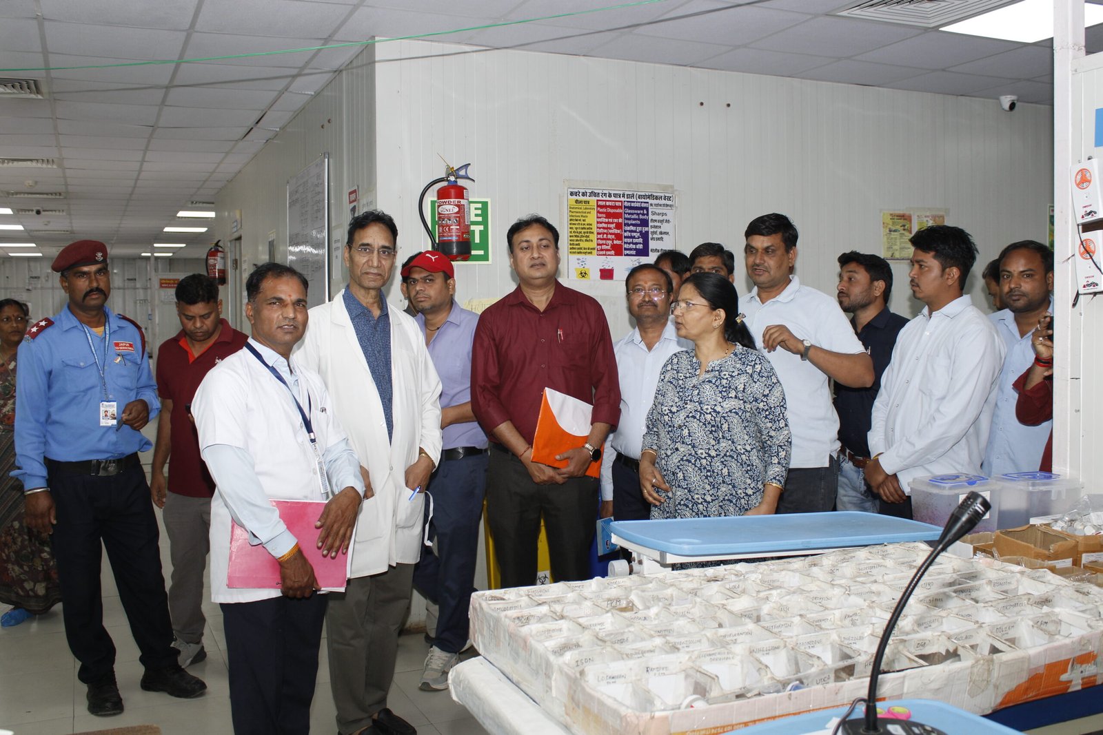 अस्पताल में फायर फाइटिंग सिस्टम नाकारा, राजमेस की टीम को बताई रिनोवेशन की जरूरत