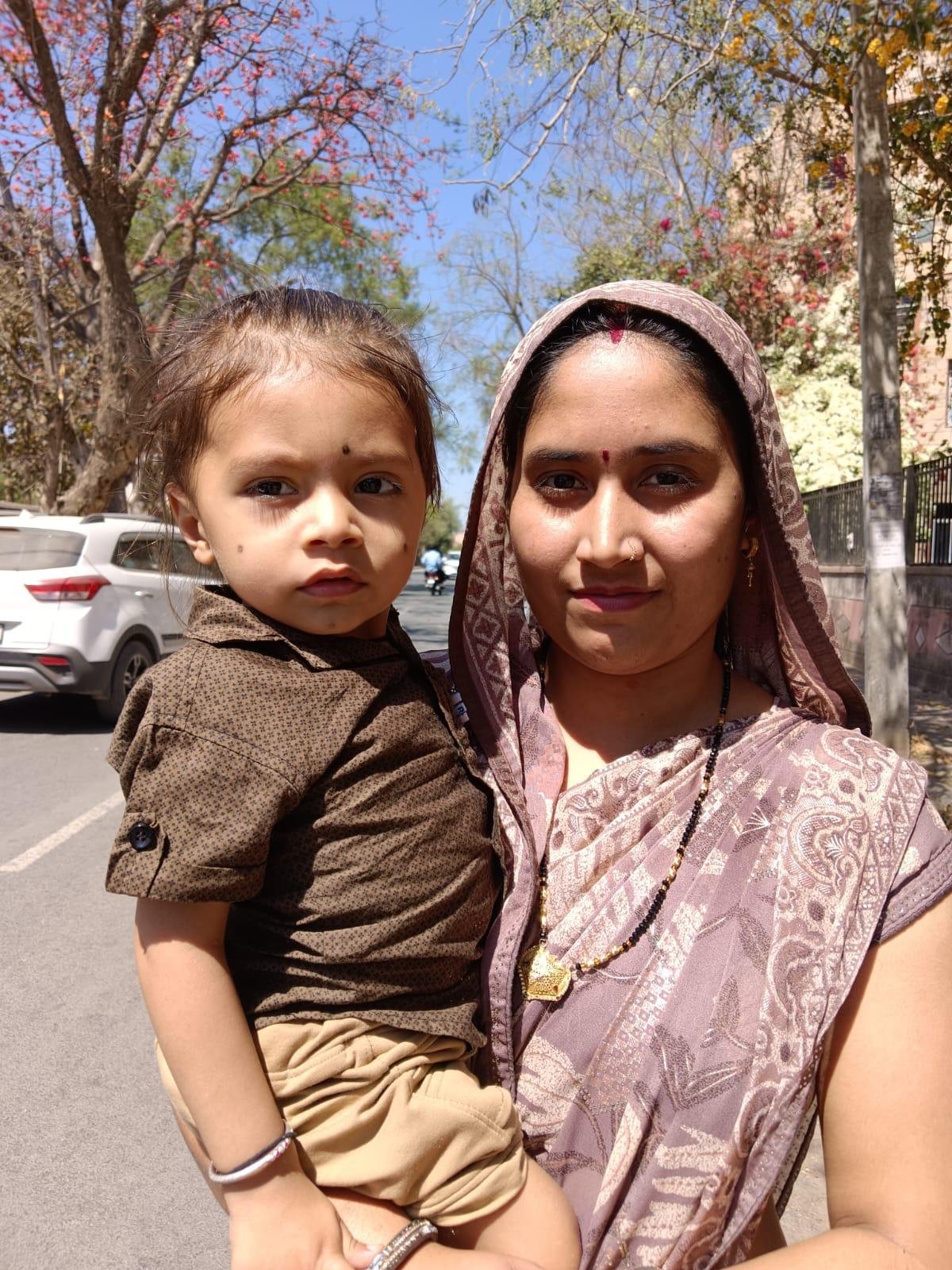 तीन साल के बच्चे की रीढ़ की हड्‌डी दो भागों मे बंटी थी, सर्जरी से दी राहत