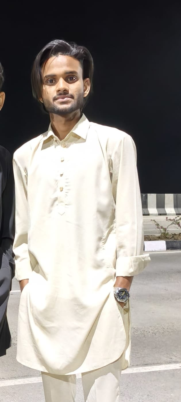 कार-बाइक की टक्कर में एक की मौत दो अन्य घायल